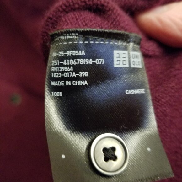 Uniqlo Burgundy Cashmere Cardigan Sweater - Picture 4 of 4